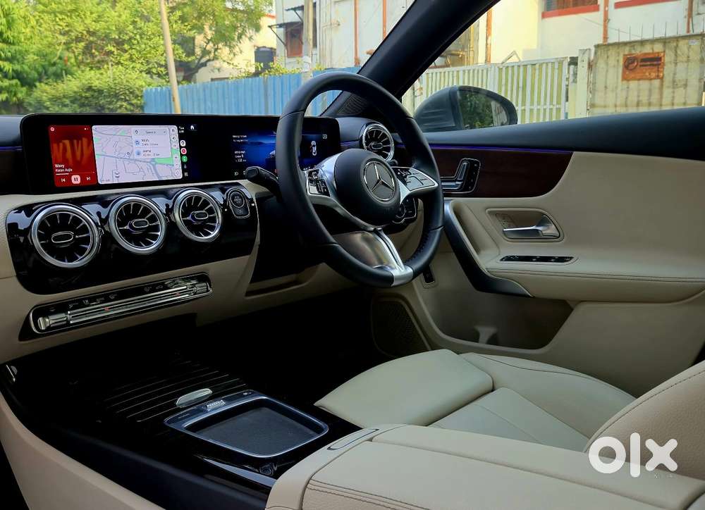 Mercedes-benz A-class Limousine 200, 2023, Petrol