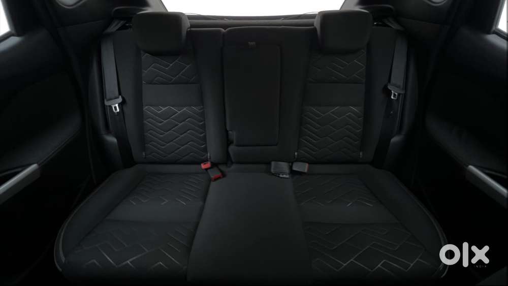 Nissan Magnite 1.0 Xv Premium Turbo Cvt, 2022, Petrol