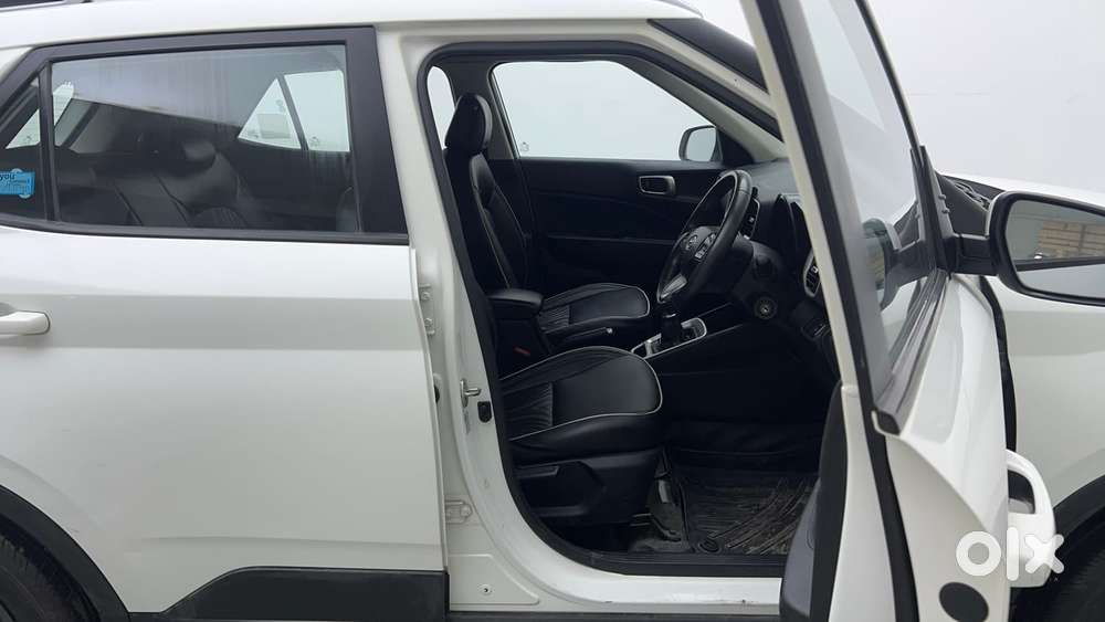Hyundai Venue Sx Turbo, 2022, Petrol