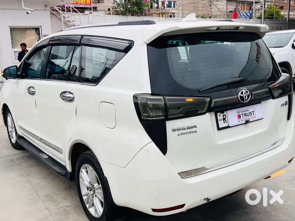 Toyota Innova Crysta 2.8 Zx At 7 Seater, 2018, Diesel