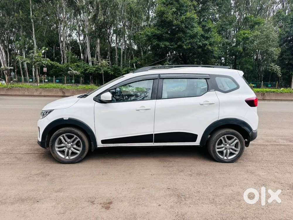 Renault Triber Rxz, 2020, Petrol