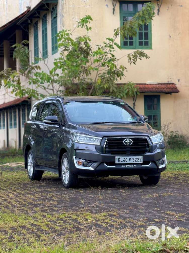 Toyota Innova Crysta 2.8 Gx At, 2017, Diesel