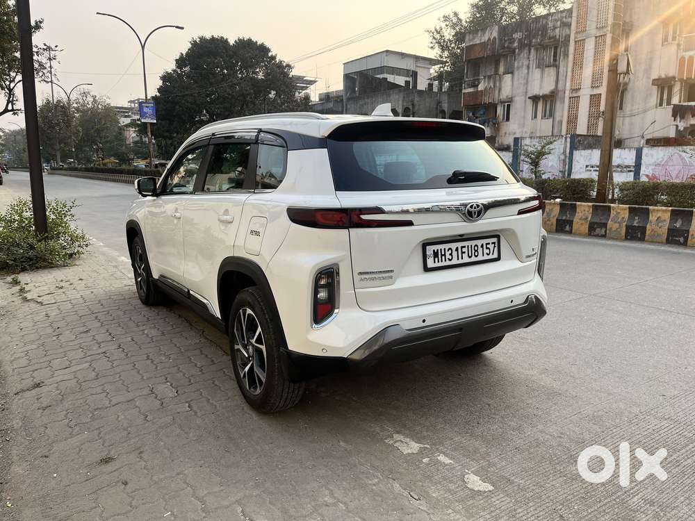 Toyota Urban Cruiser Hyryder 1.5 V Hybrid, 2023, Petrol