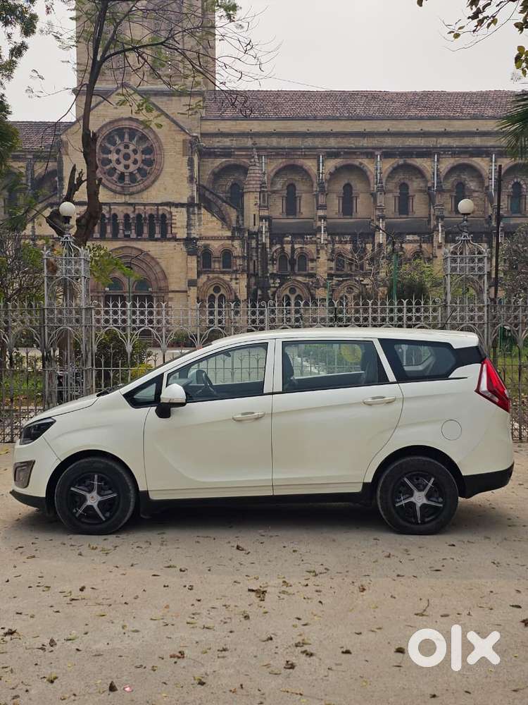 Mahindra Marazzo M6, 2019, Diesel