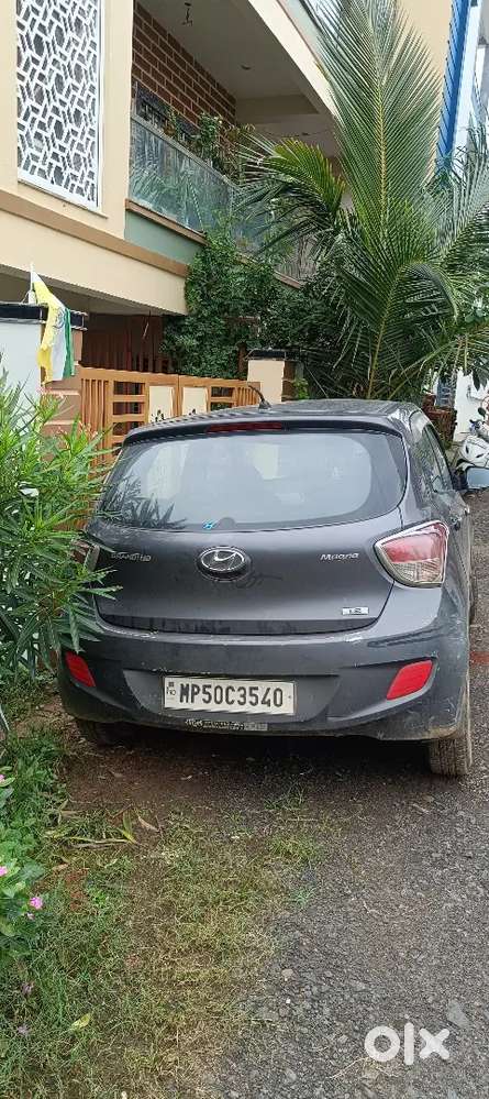 Hyundai Grand I10 2014 Variant Gray Colour