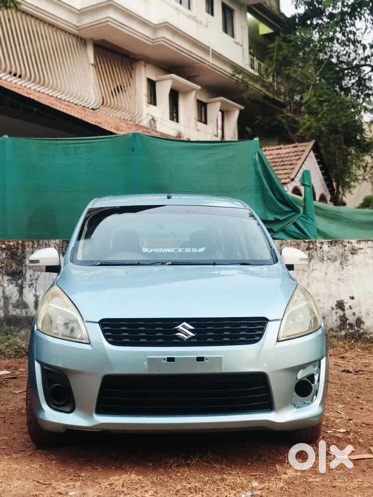 Maruti Suzuki Ertiga 2012 Petrol 250000 Km Driven