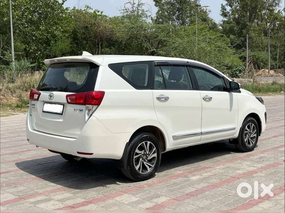 Toyota Innova Crysta [2020-ongoing] 2.7 Vx 7 Str, 2022, Petrol