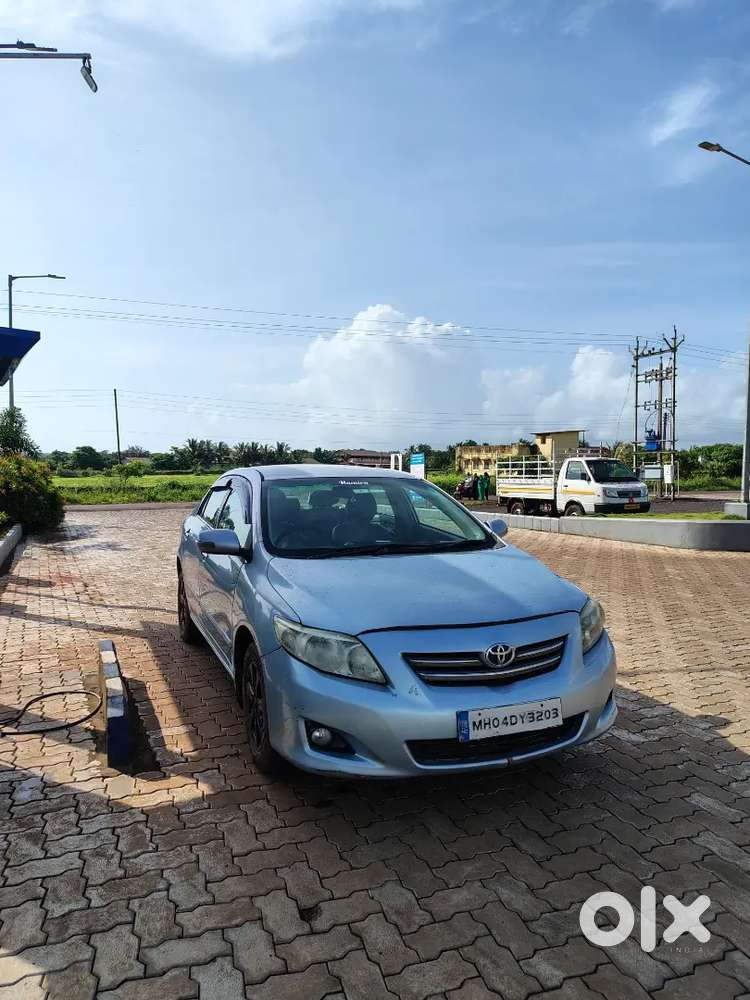 Toyota Corolla Altis 2010
