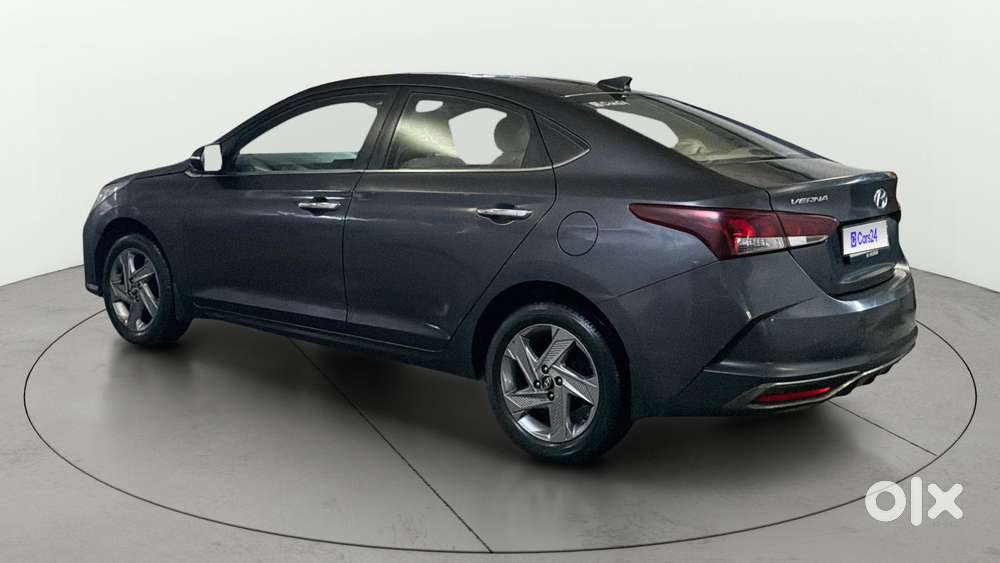 Hyundai Verna 1.5 Sx Vtvt Ivt, 2021, Petrol