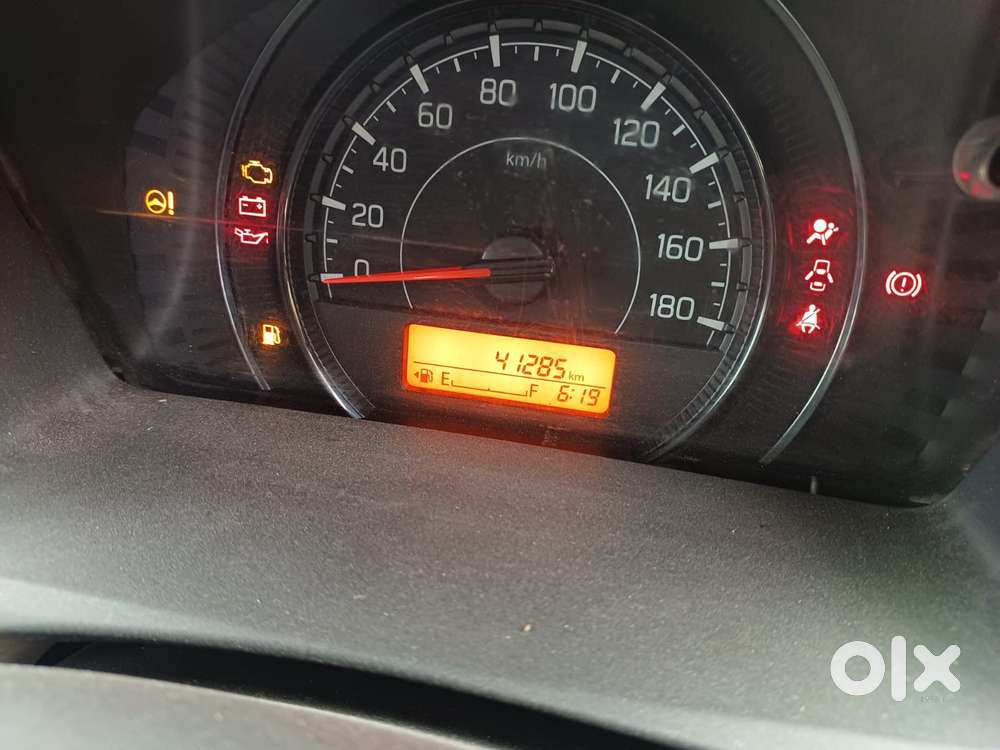 Maruti Suzuki Wagon R Vxi, 2023, Petrol