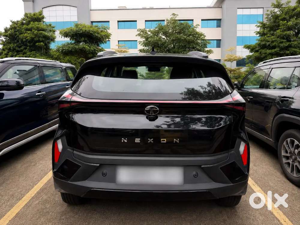 Tata Nexon Creative Plus 2025