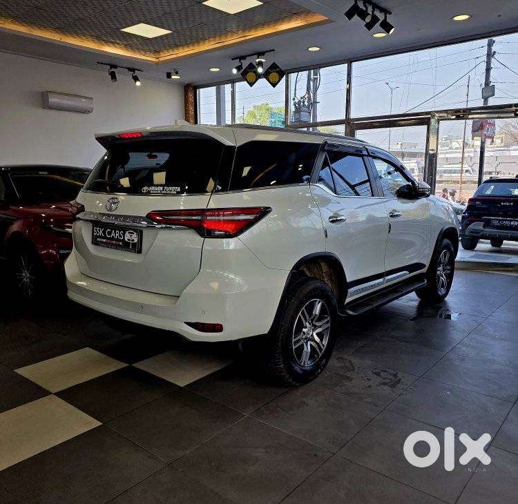 Toyota Fortuner 4x2 Mt 2.8 Diesel, 2024, Diesel