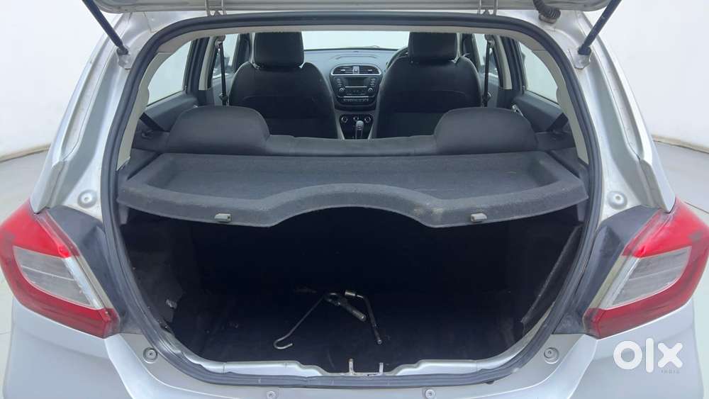 Tata Tiago Xza, 2019, Petrol