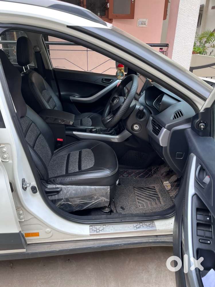 Tata Nexon Xm Petrol 2020