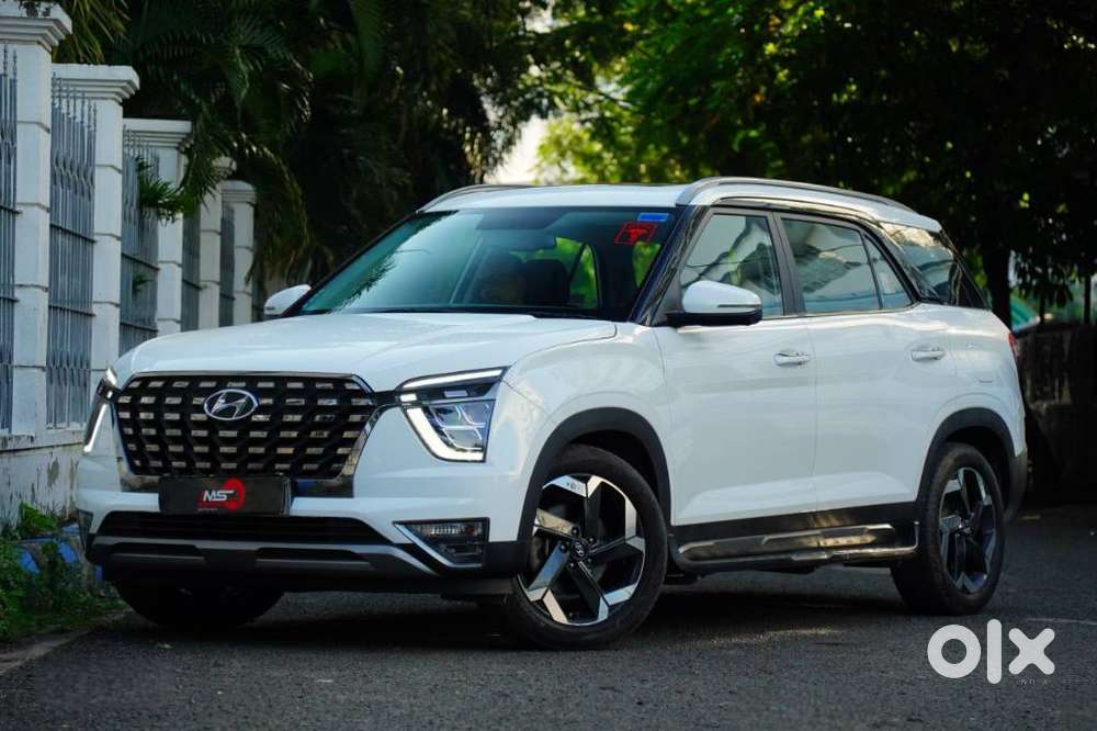 Hyundai Alcazar Platinum, 2023, Petrol