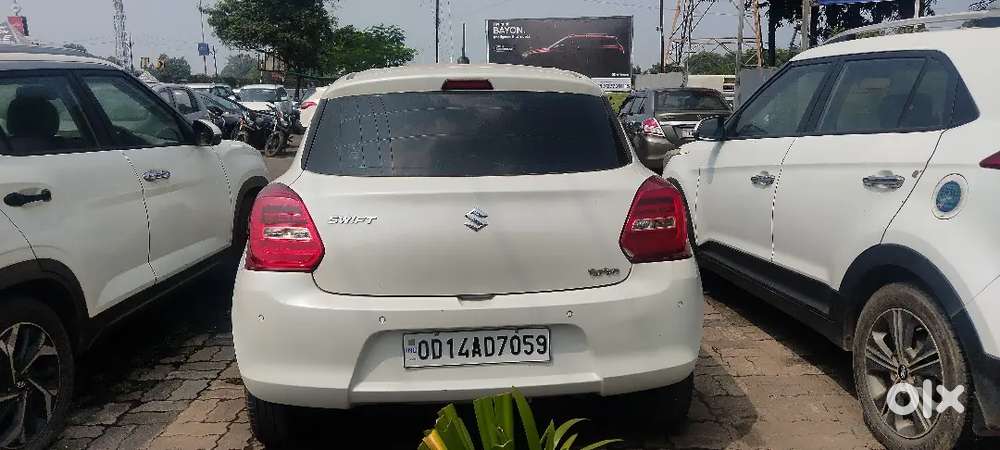 Maruti Suzuki Swift 2023 Petrol