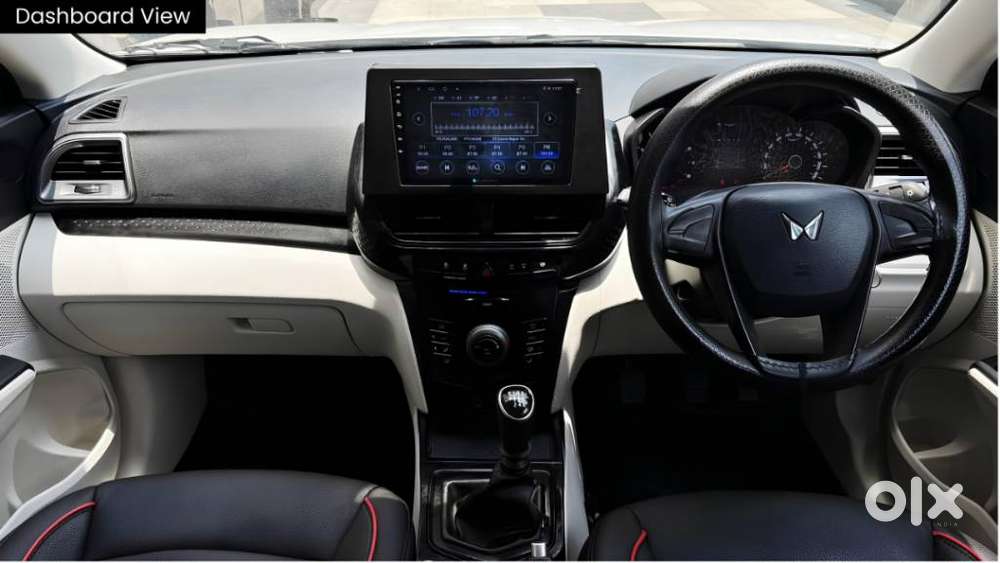Mahindra Xuv 3xo Mx1 Pm Mt, 2024, Petrol