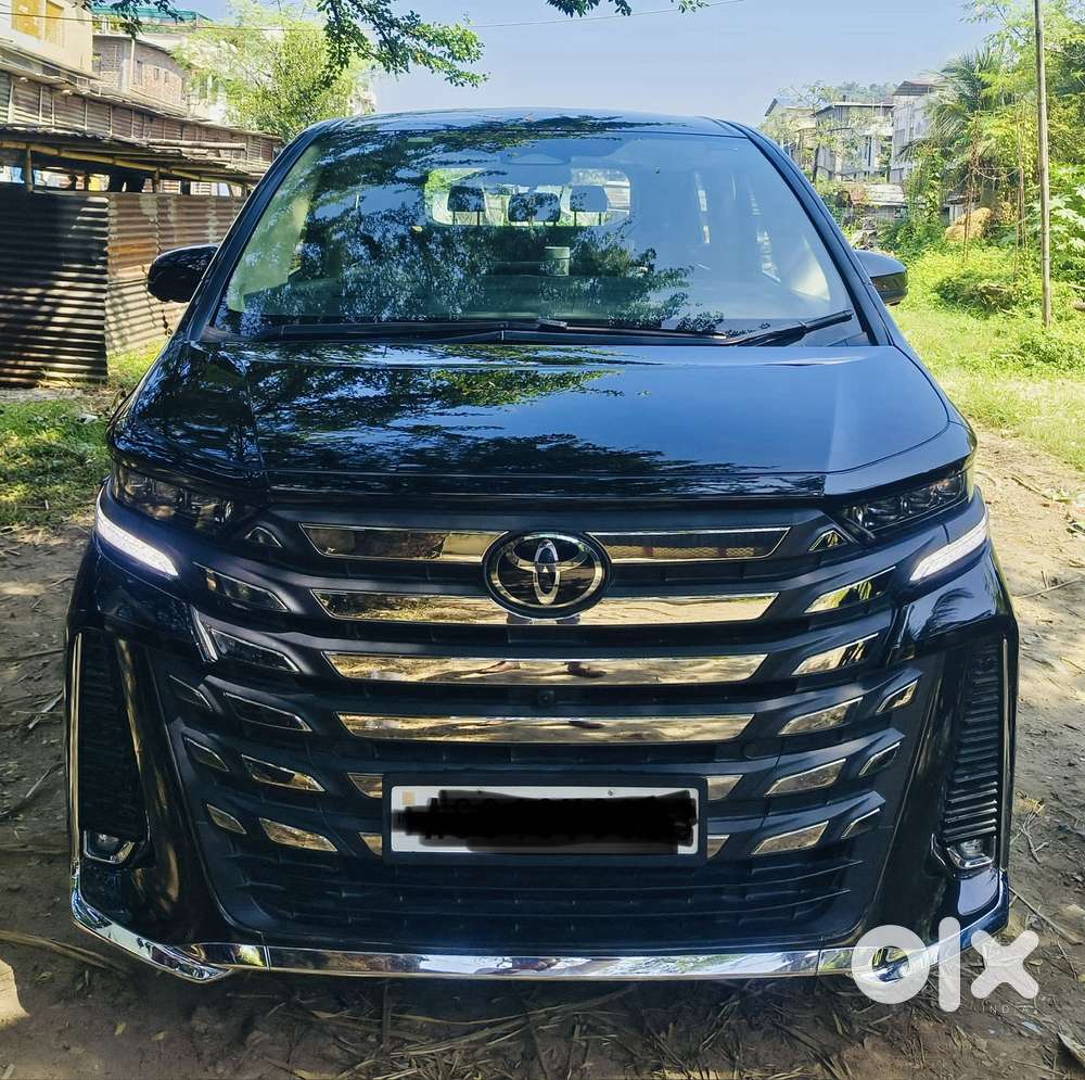 Toyota Vellfire Vip &ndash; Executive Lounge, 2026, Petrol