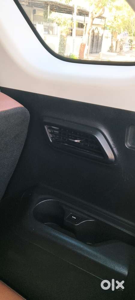 Mg Hector Plus 7 Seater