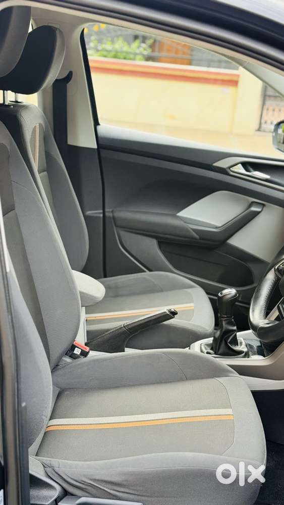 Skoda Kushaq 1.0 Tsi Ambition, 2023, Petrol