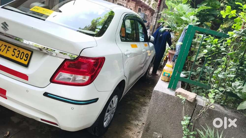 Maruti Suzuki Dzire 1.2 Vxi Cng 2023
