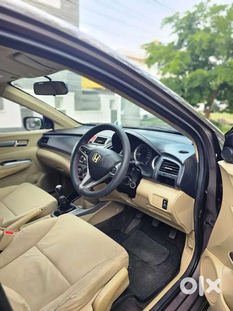 Honda City Zx 2012 Petrol Well Maintained