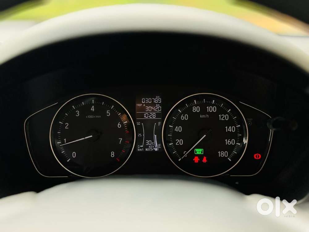 Honda Amaze, 2022, Petrol
