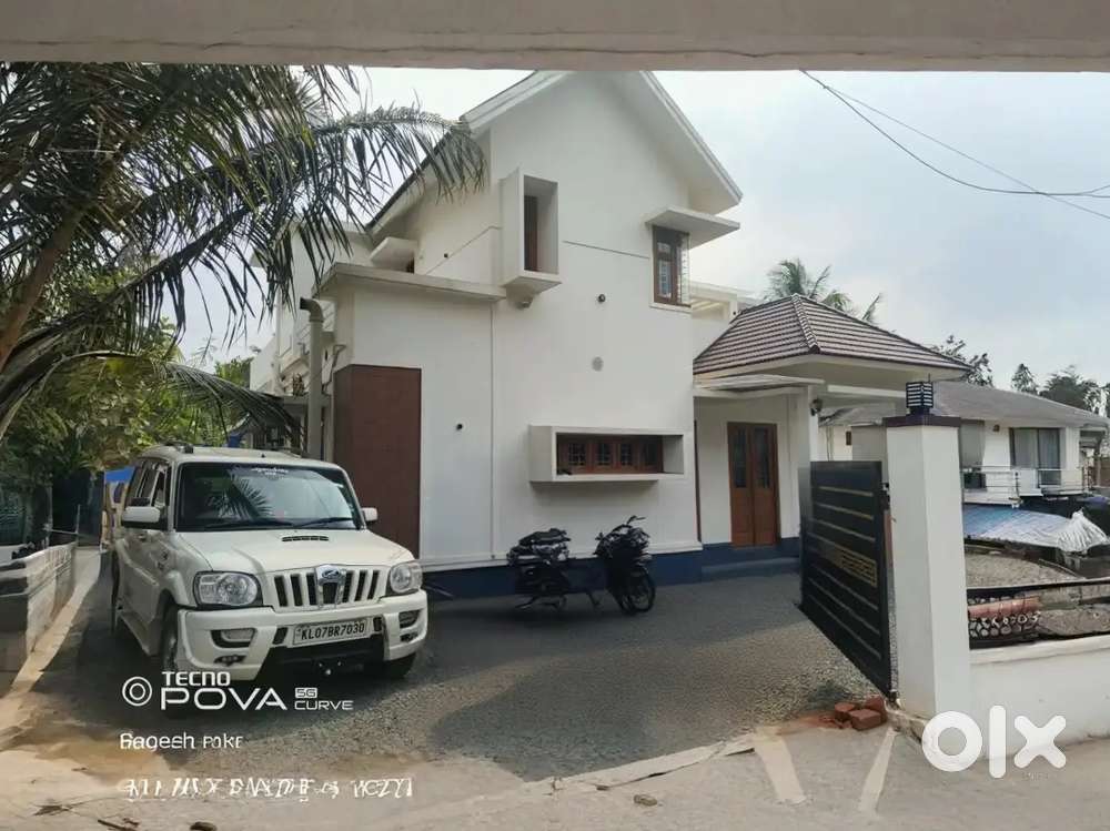 Mahindra Scorpio 2011