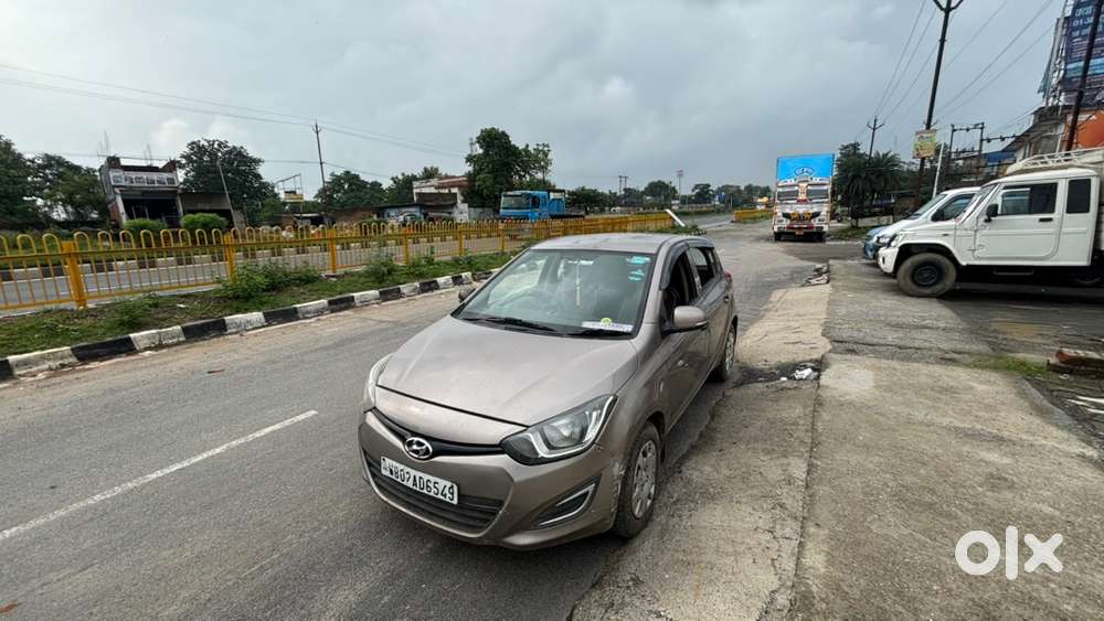 Hyundai I20 Petrol Manual 2013