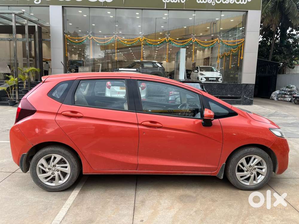 Honda Jazz V Cvt, 2015, Petrol
