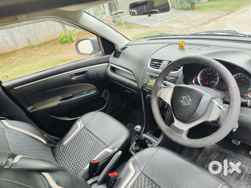 Maruti Suzuki Swift Vxi With Abs, 2016, Petrol