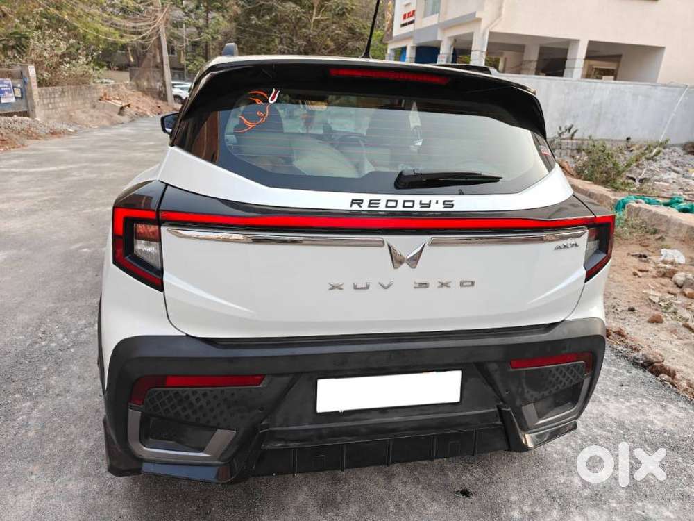 Mahindra Xuv 3xo Ax7l 1.2 Petrol At (pg), 2024, Petrol