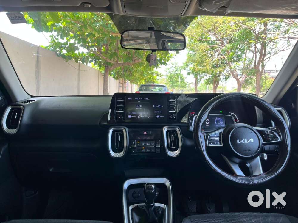 Kia Sonet, 2022, Petrol