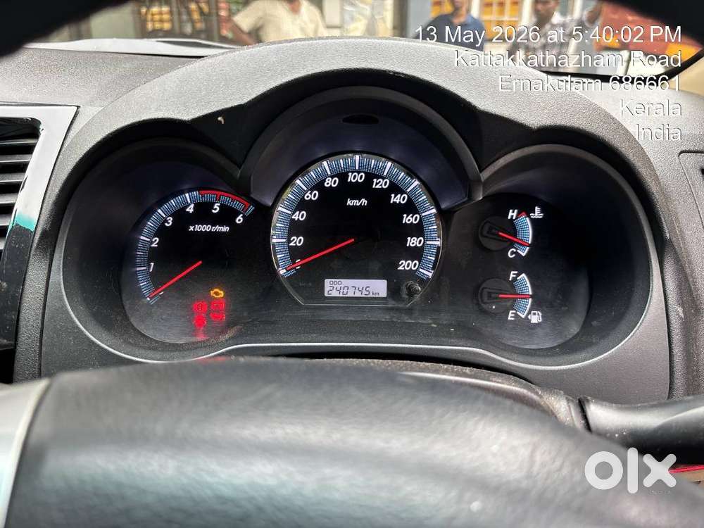 Toyota Fortuner 2015