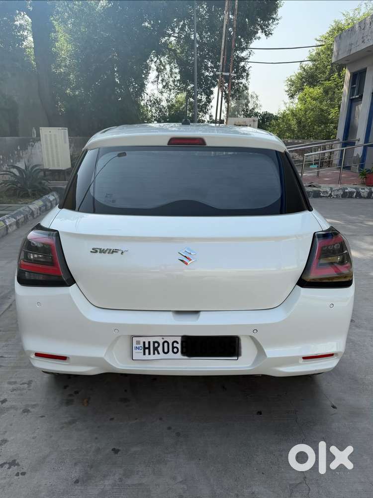 Maruti Suzuki Swift Vxi Ags, 2025, Petrol