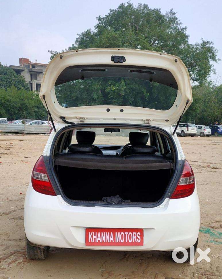 Hyundai I20 Petrol Spotz, 2011, Petrol