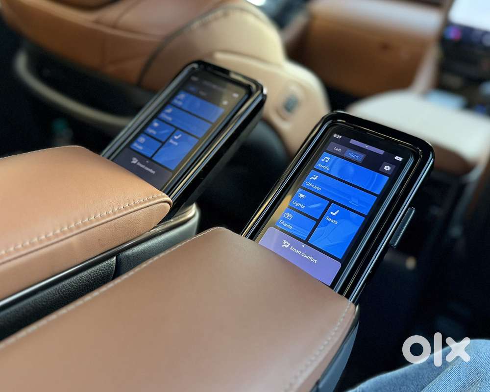 Toyota Vellfire Vip – Executive Lounge, 2024, Petrol