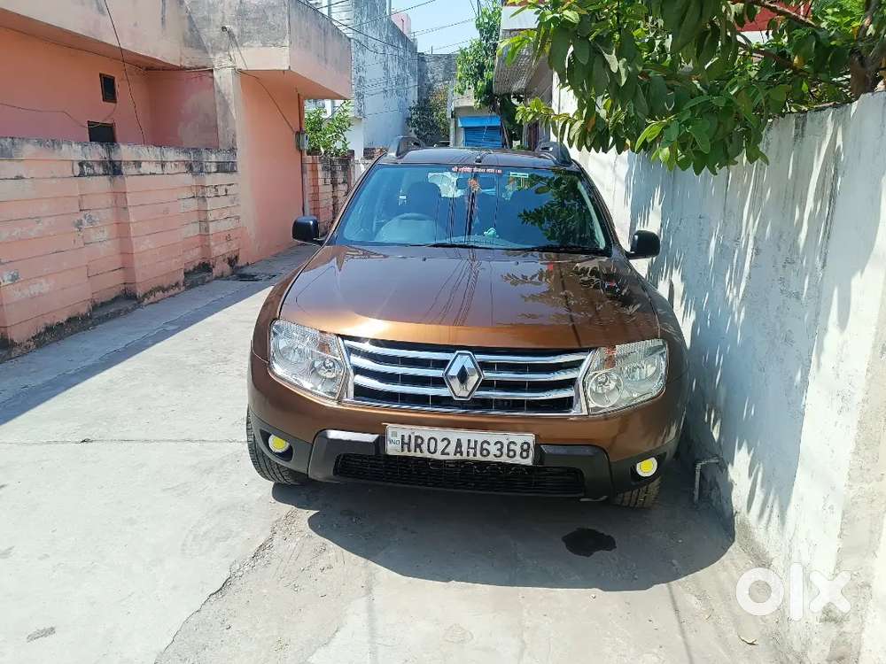 Renault Duster 2015 Petrol Well Maintained