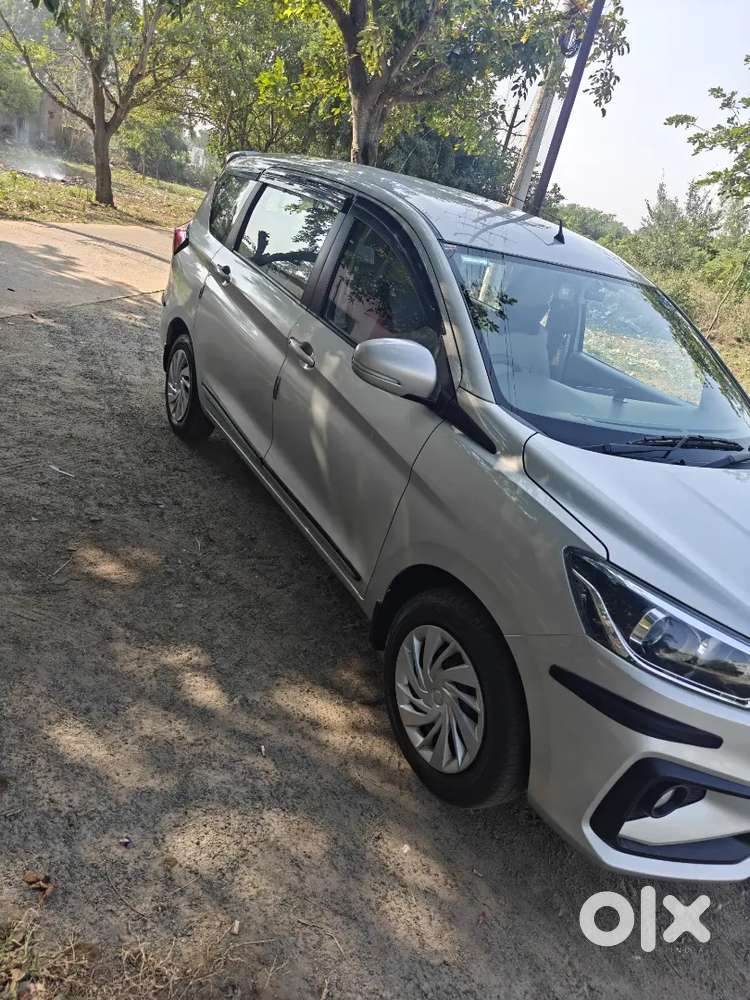 Maruti Suzuki Ertiga 2021 Variant Vxi Automatic