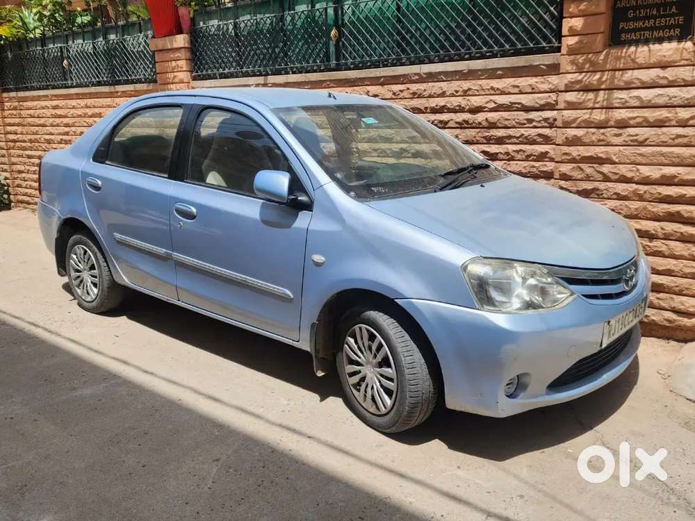 Toyota Etios 2011 Petrol Well Maintained