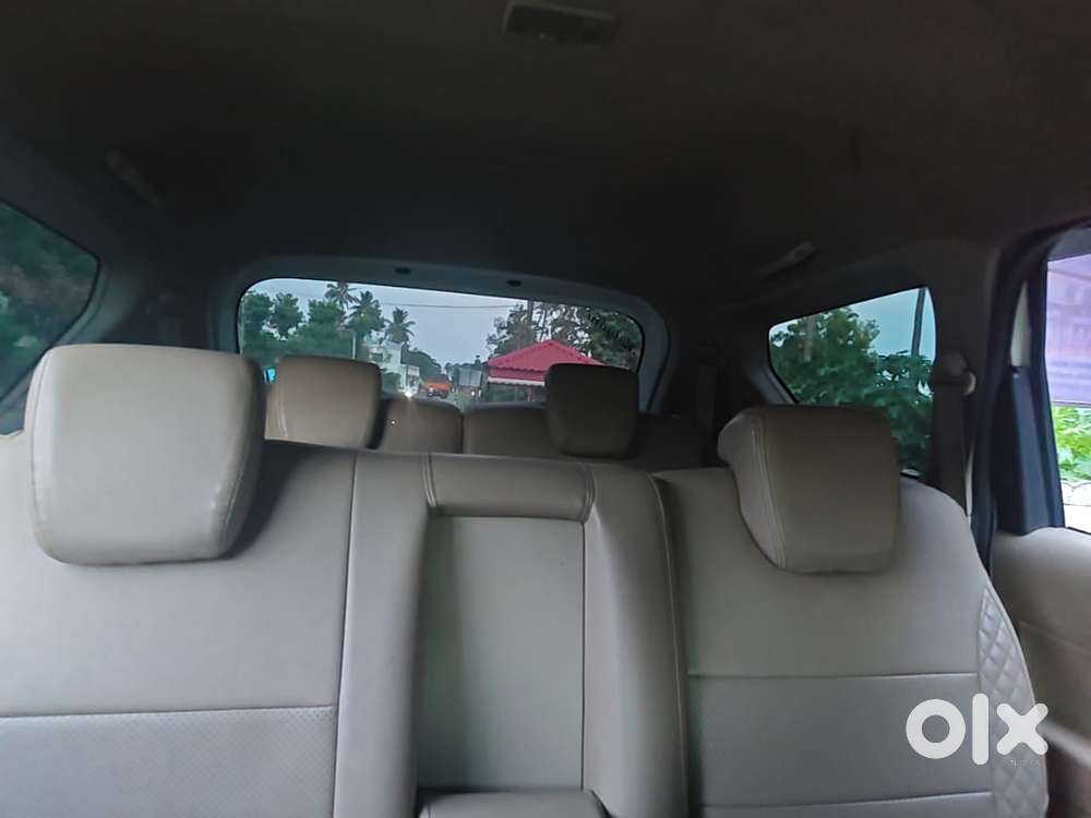 Maruti Suzuki Ertiga 1.5 Vxi, 2024