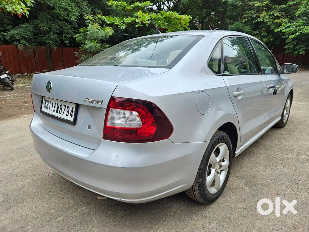 Skoda Rapid 1.6 Mpi At Elegance, 2012, Petrol