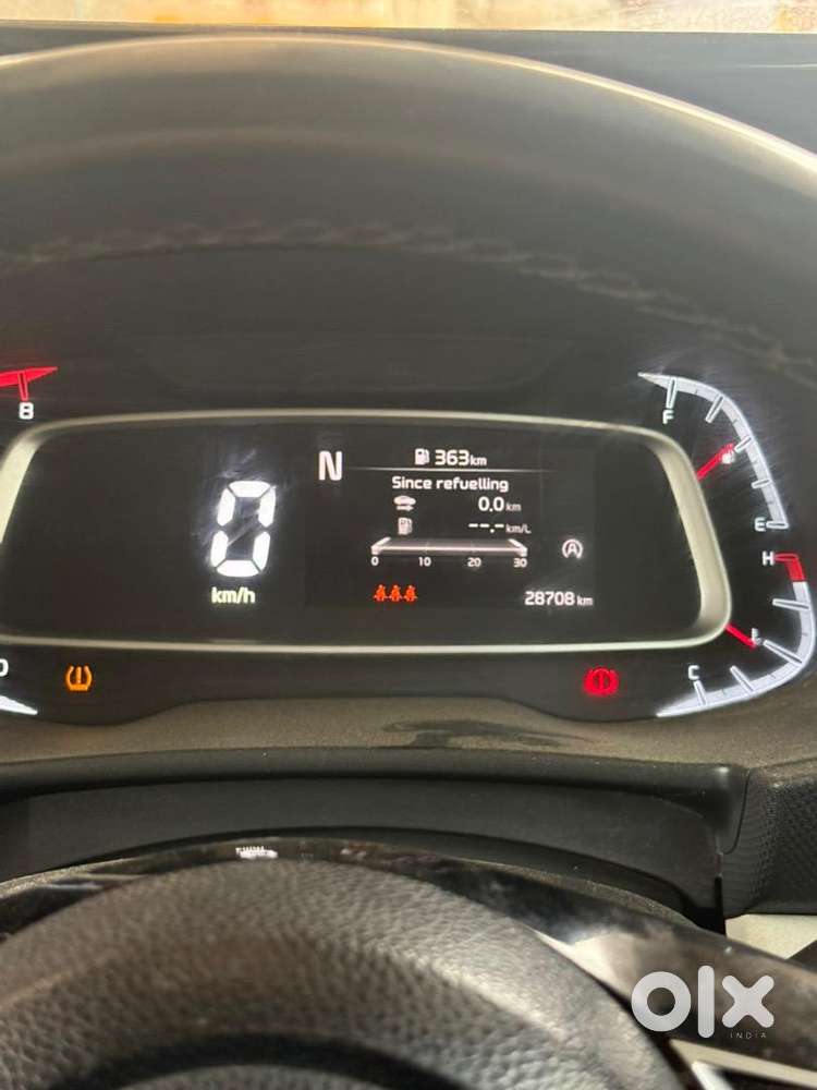 Kia Petrol Car 2025