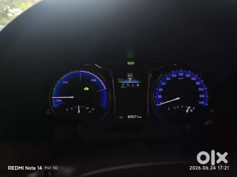 Toyota Camry Hybrid, 2016, Petrol
