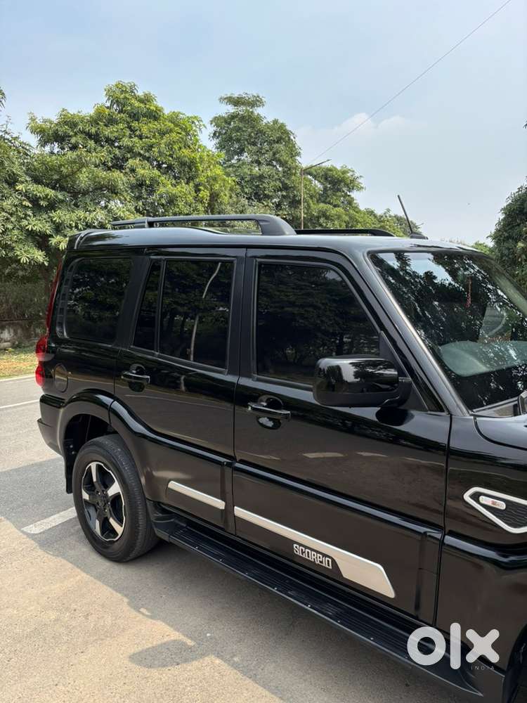 Mahindra Scorpio Classic 2024 Diesel Well Maintained