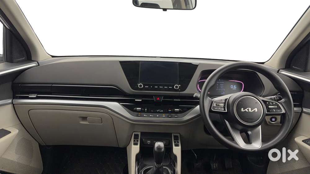 Kia Carens 1.5 Prestige Plus 7 Str Imt, 2022, Petrol