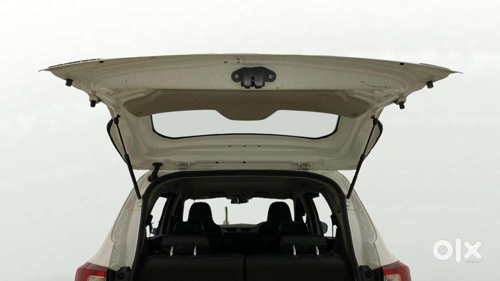 Renault Triber Rxt, 2019, Petrol
