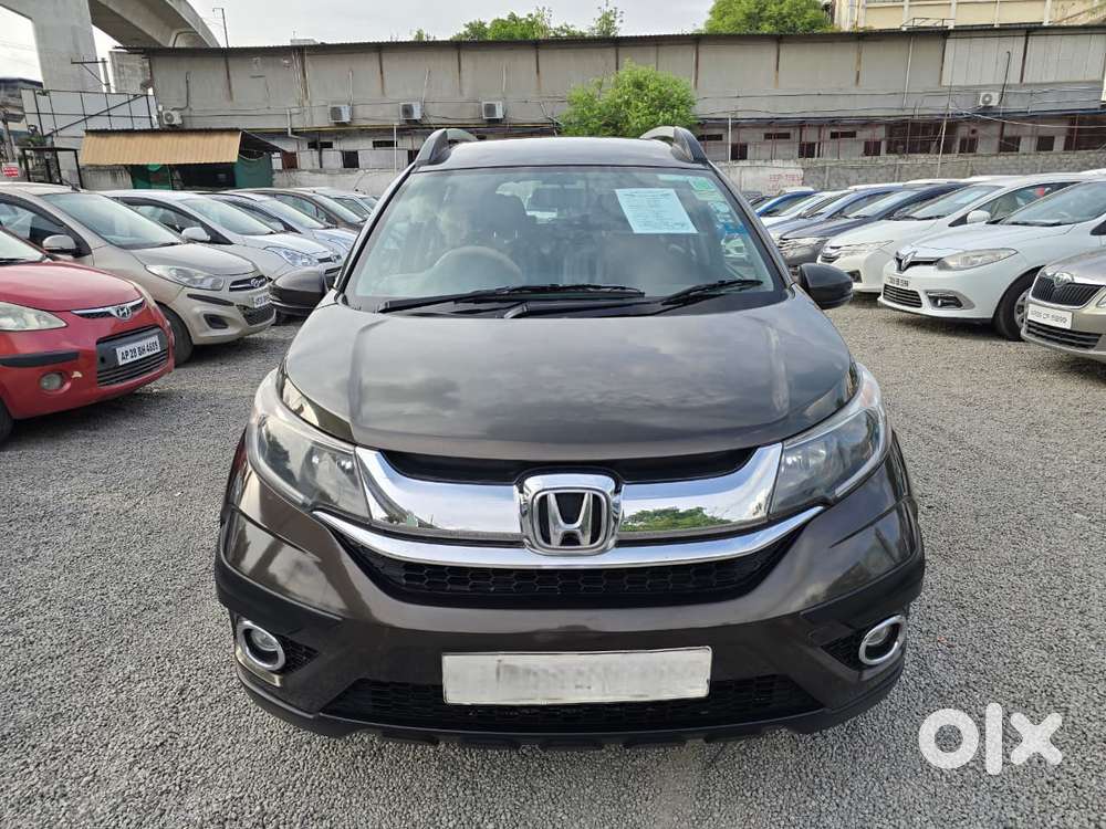 Honda Br-v I-vtec V Cvt, 2017, Petrol