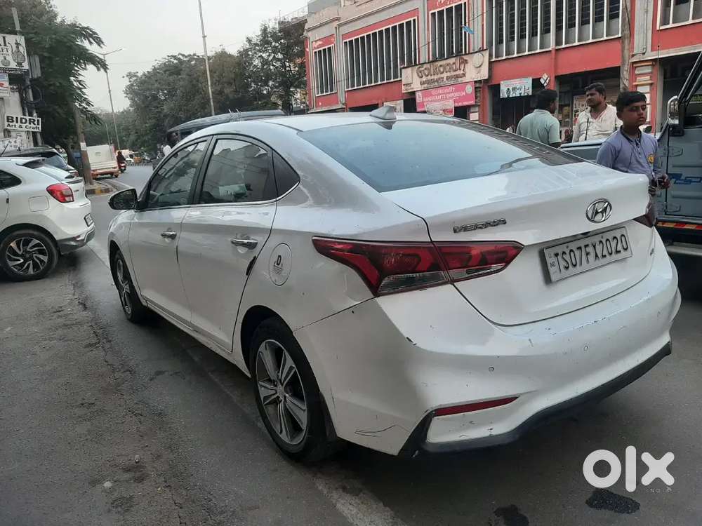 Hyundai Fluidic Verna 2017