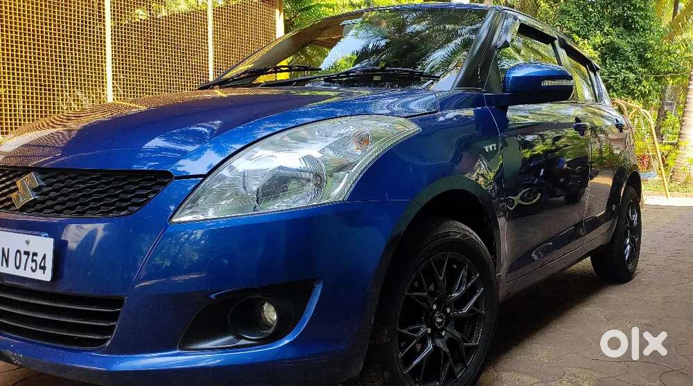 Maruti Suzuki Swift Lxi 2012 Car